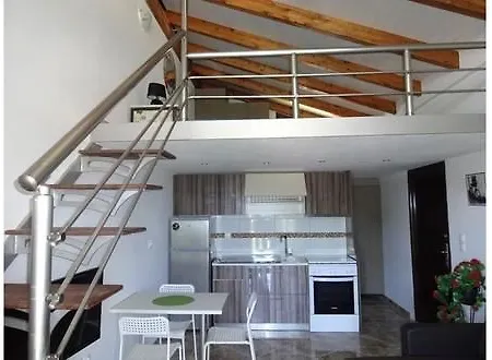 Apartment Simon King Vourvourou